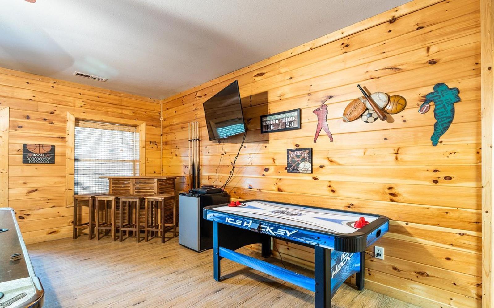 Вилла Gatlinburg Mountain Heaven Retreat Экстерьер фото