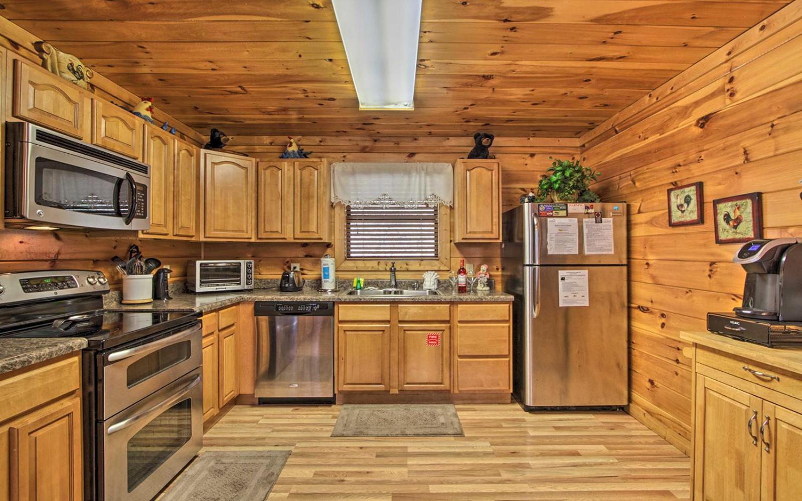 Вилла Gatlinburg Mountain Heaven Retreat Экстерьер фото
